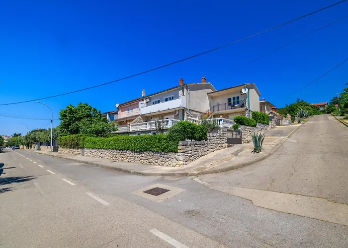 Nena * Novi Vinodolski